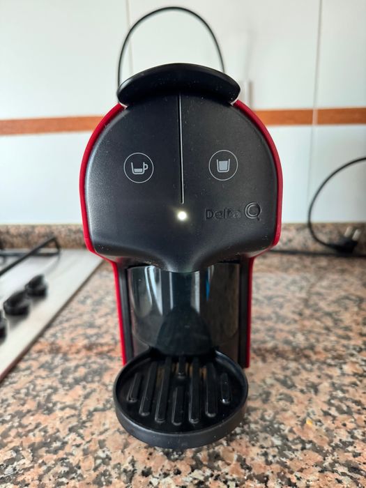 Cafeteira Delta Vermelha