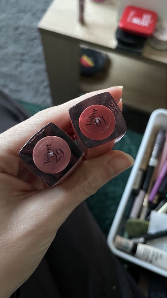 Bourjois rouge edition velvet szminki szminka