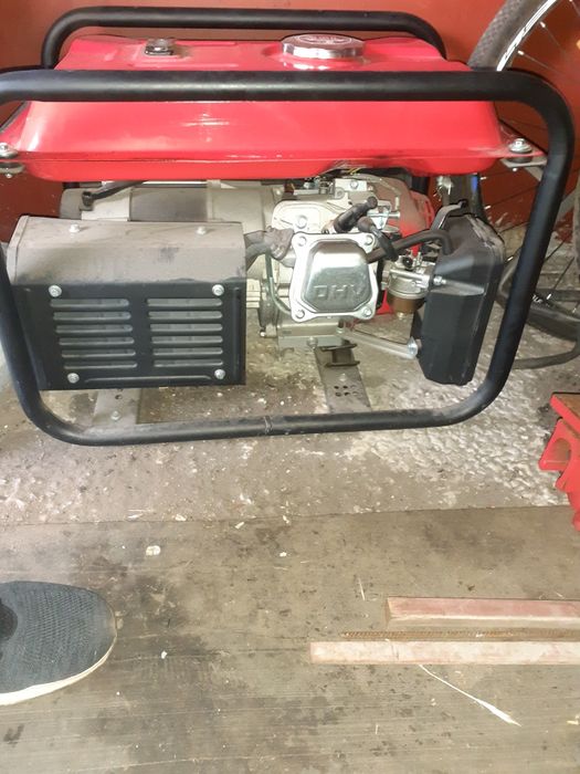 Продам генератор 3.1кВт