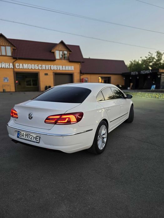 Volkswagen Passat CC дизель 2.0 2012 рік. Офіційне