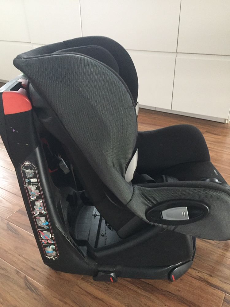 Fotelik samochodowy maxi cosi axiss 9-18 kg ( 9m-4 lata)