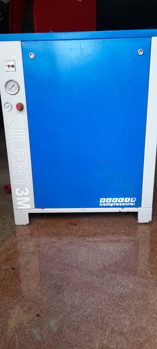Compressor silencioso