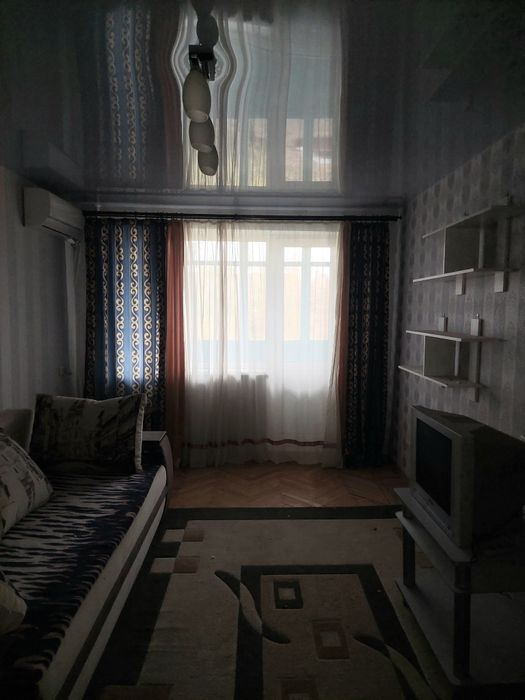 S Продам 1-комнатную квартиру с гаражом на Салтовке