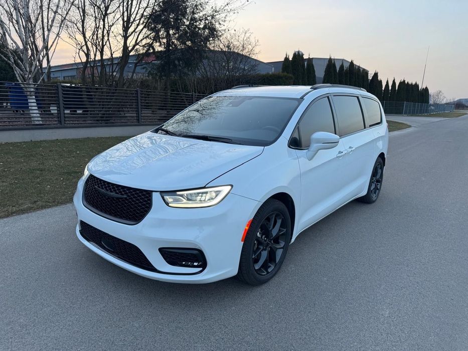 Chrysler Pacifica Chrysler Pacyfica S 2021 /monitory/ odkurzacz!!!