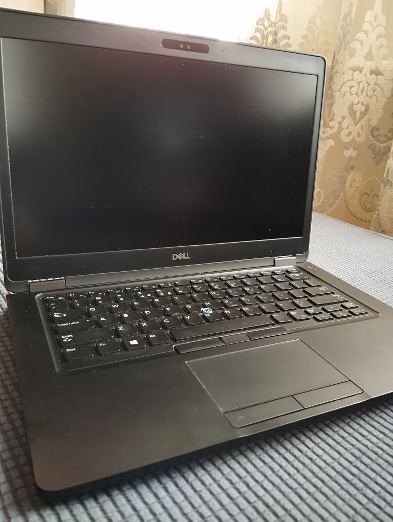 Ноутбук Dell Latitude 5490, I5-8GEN, 8RAM 256SSD m2