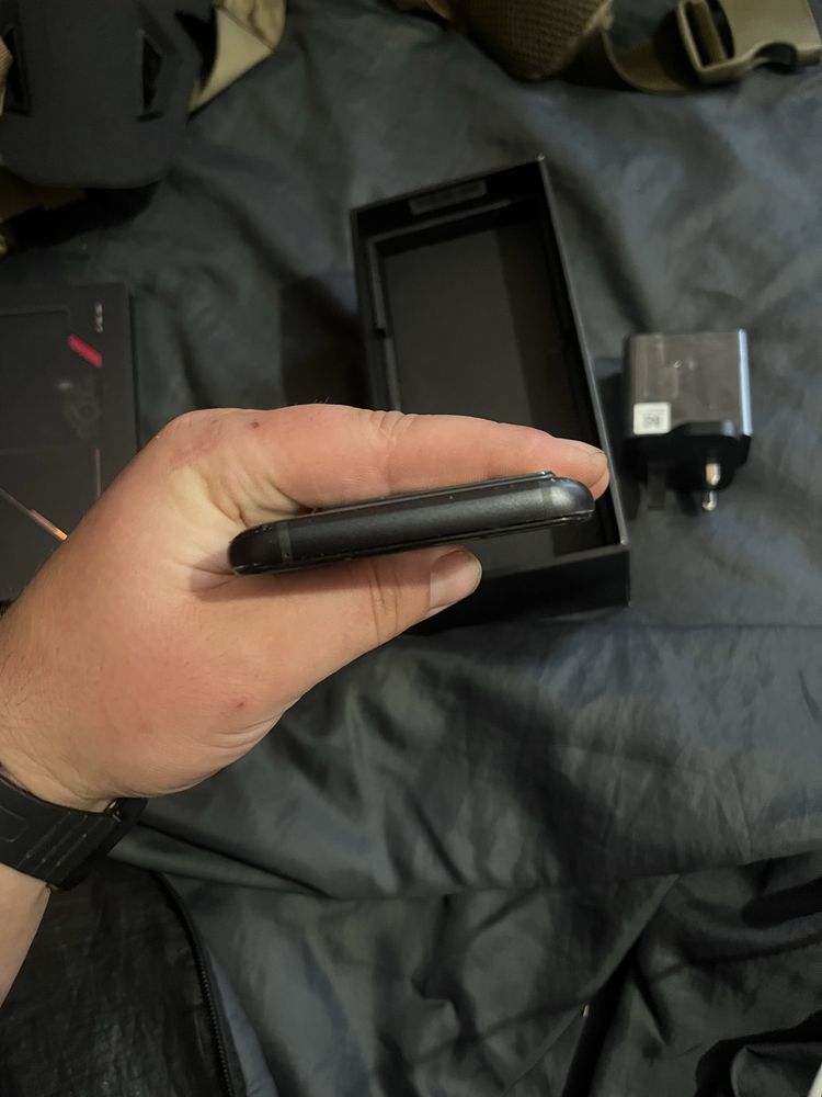 Asus rog phone 6 16/512