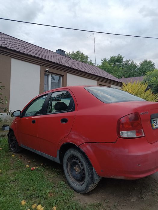 Chevrolet Aveo Т200