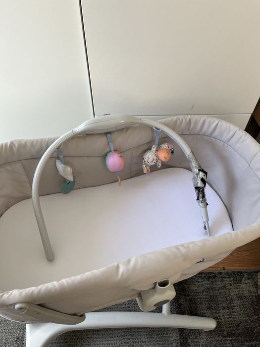 Berço chicco baby hug 4 em 1