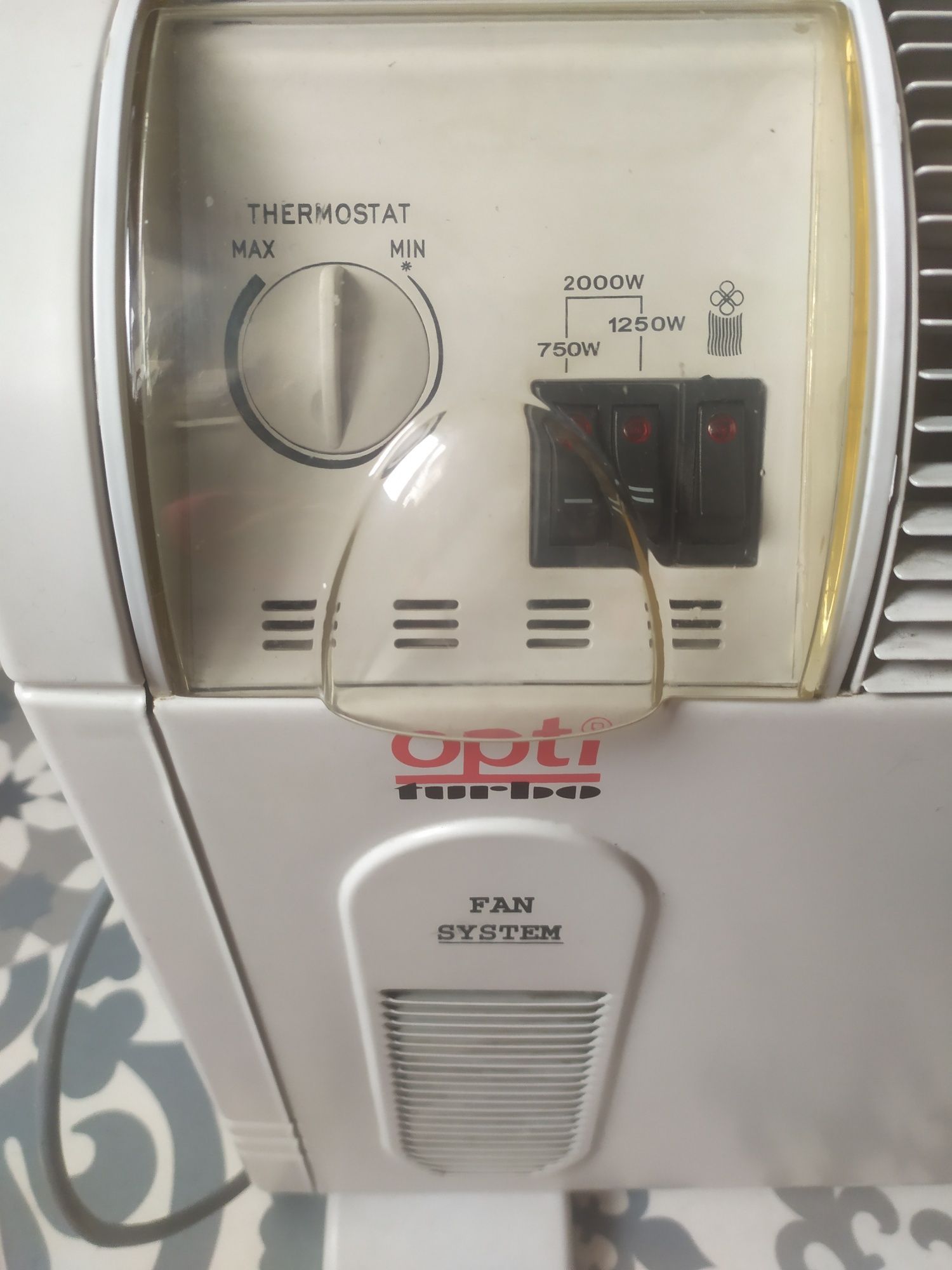 Grzejnik elektryczny Opti turbo biały