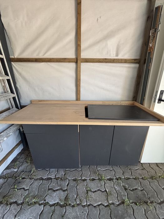 Szafki kuchenne, szafka z blatem