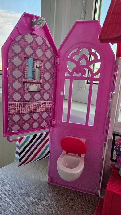 Barbie ляльковий будинок дом