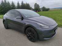 Tesla Y
