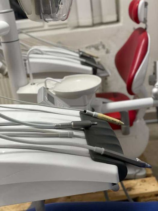 Стоматолгічна установка TGA. Виробник Німеччина