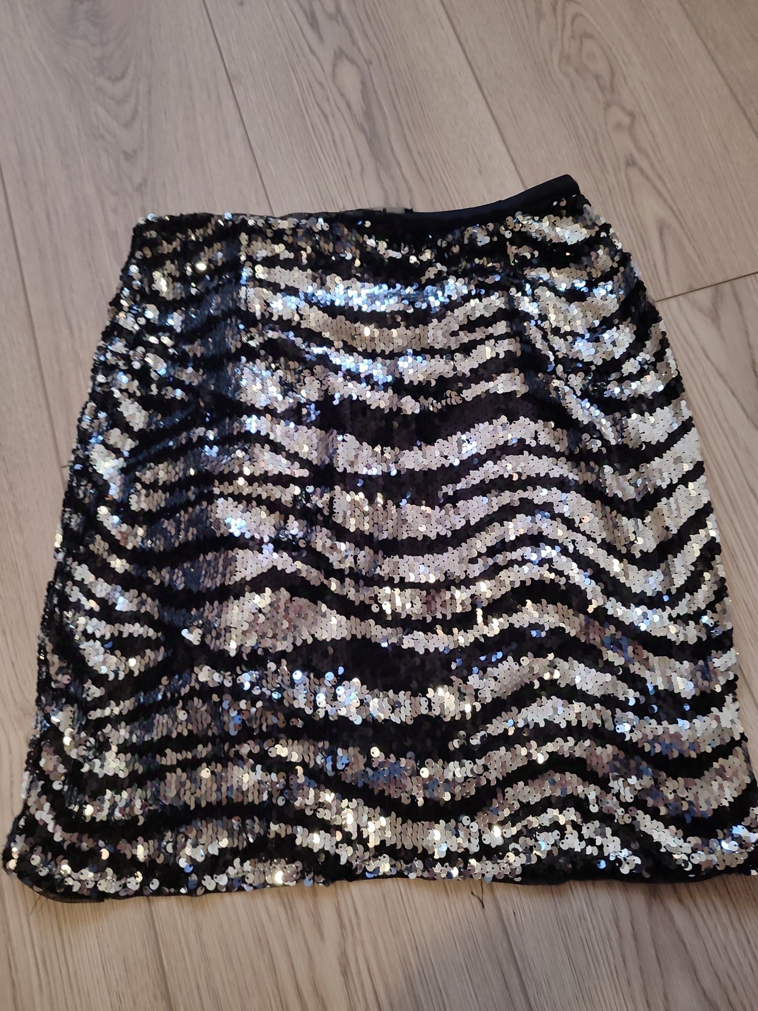 Bershka przepiękna spódnica SPECJAL EDITION zebra print M stan idealny