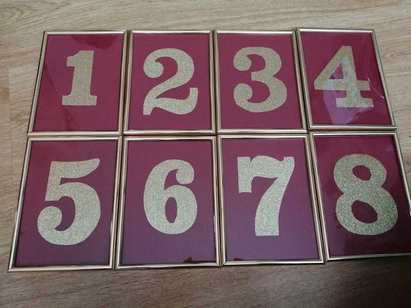 Numery stołów bordo złoto od 1 do 8