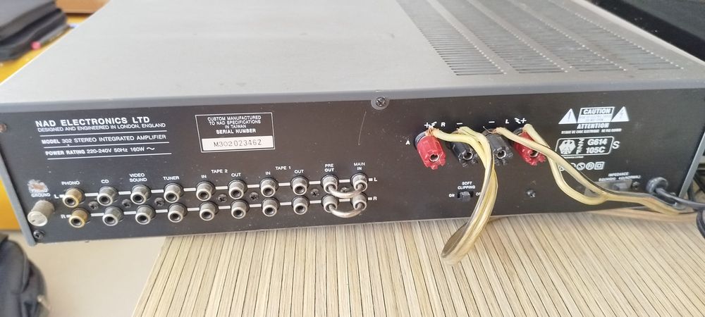 Wzmacniacz stereo NAD 302