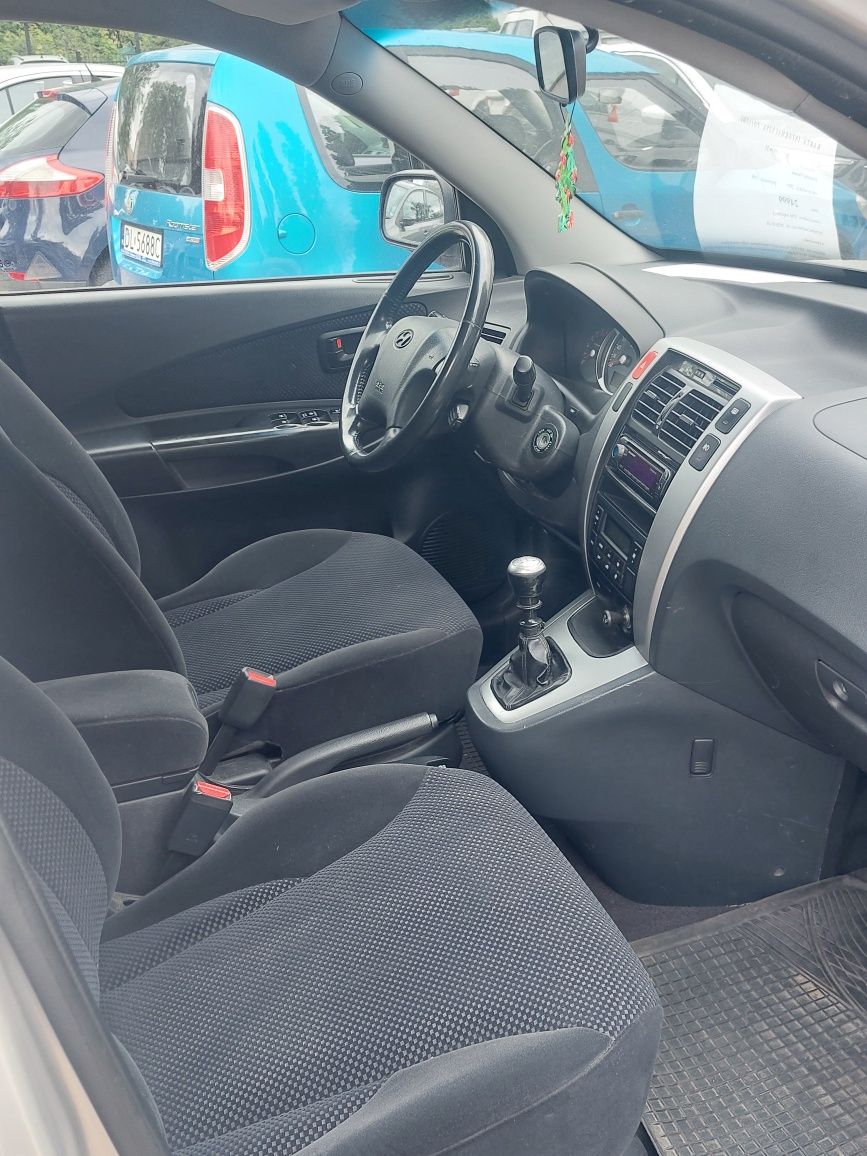 Hyundai Tucson 2,0crdi 4x4 2009 r z webastem