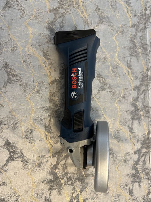 Szlifierka katowa BOSCH Professional GWS 18-125V-LI- germany, stan bdb