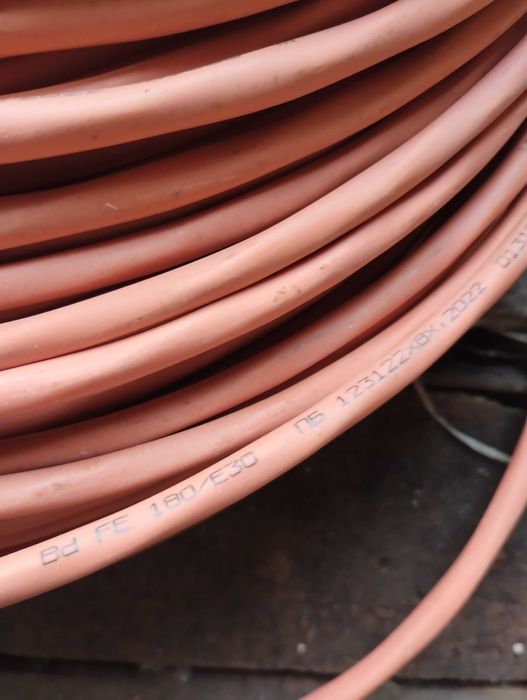 Кабель сигнальный огнестойкий JE-H(St)H FE180 E30 2х2х1,5