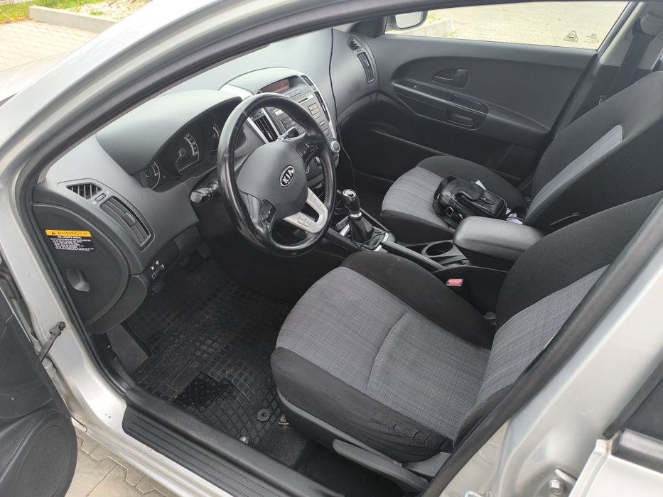 Kia Cee'd 2010 1.6 CRDI po face liftingu 6 biegów