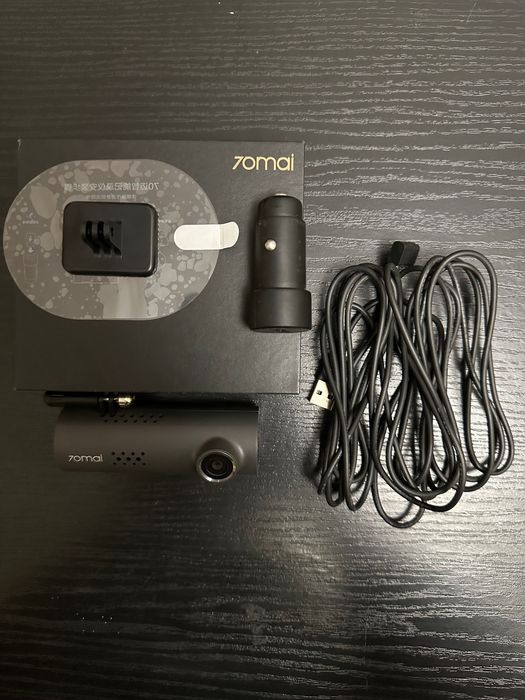 Видео регистратор 70 mai . Відеорегістратор