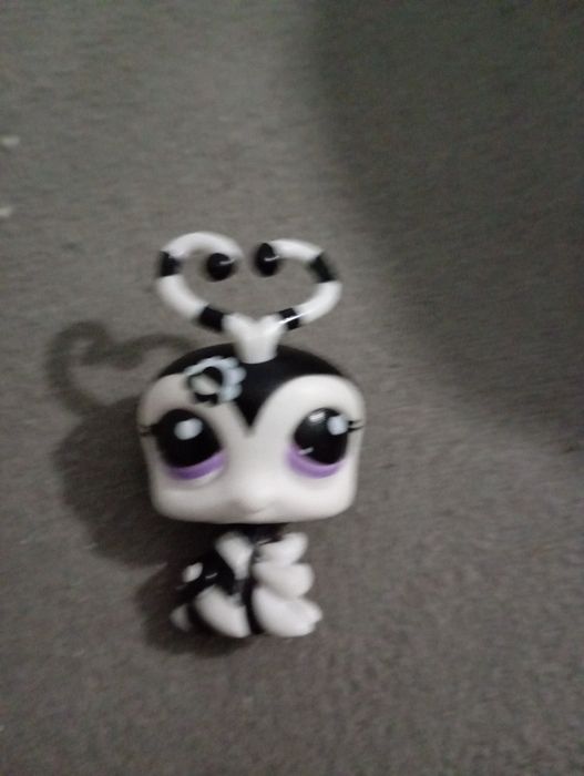 Lovebug -Littlest Pet Shop