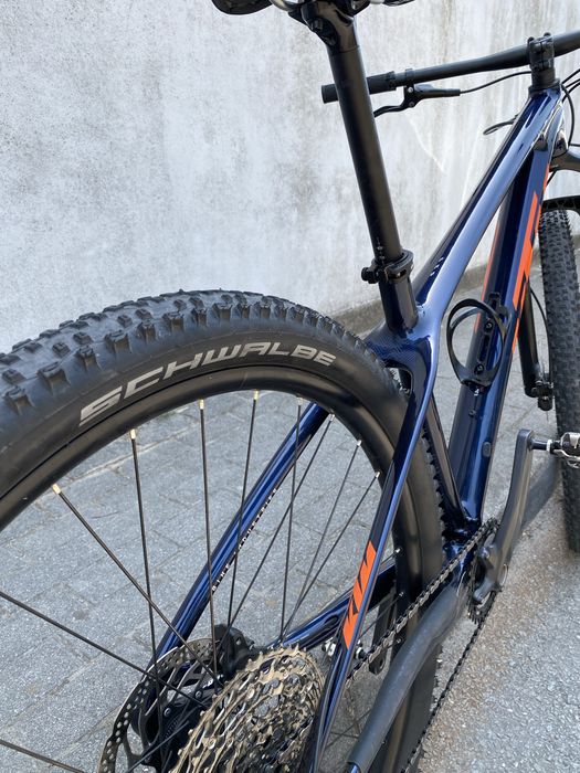 Bicicleta KTM Myroon Pro 29” – Carbono, praticamente nova!