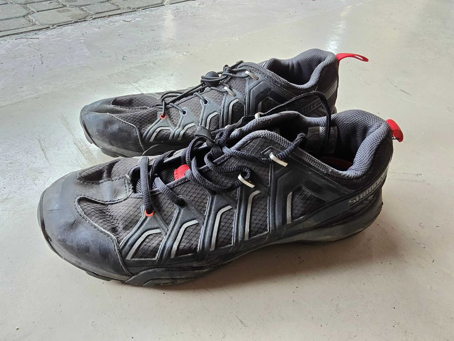 Rowerowe buty Shimano 44 z blokami SPD