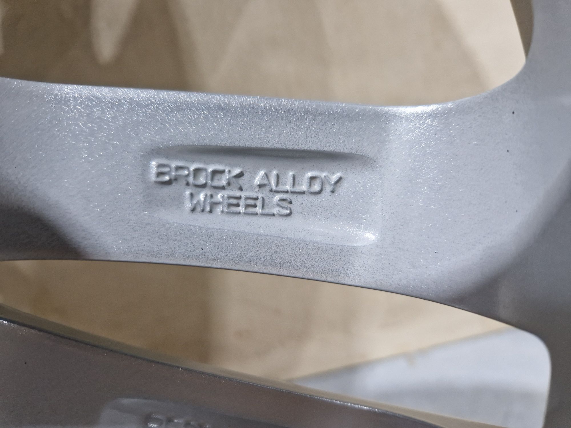 Alufelga Brock Alloy Nissan Renault Audi Bmw Opel 1szt 5x114,3 7Jx17