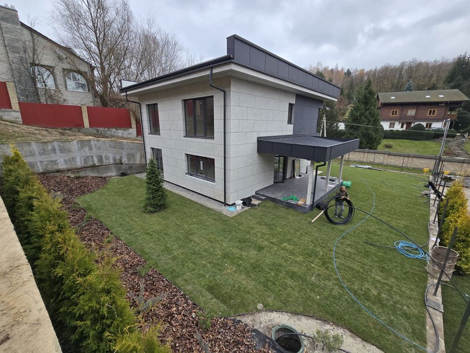 Будинок 230 м2 панорама газ 16 соток газон с. Лісники поруч Ходосівка