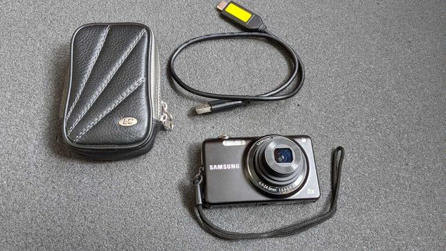 Samsung ST65  фотоаппарат
