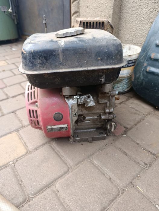 Продам двигатель на мотоблок