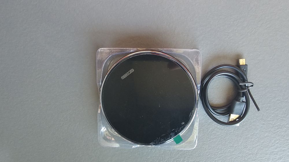 Bezprzewodowa ladowarka