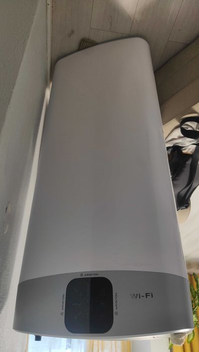 Termoacumulador Ariston Velis