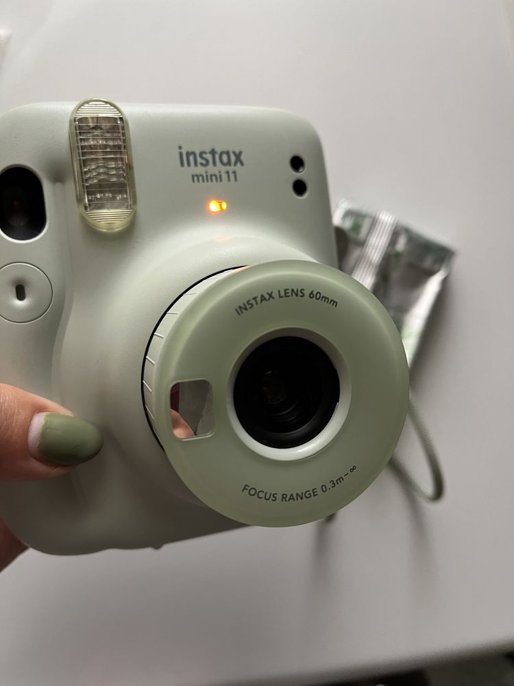 Instax mini 11 e recarga