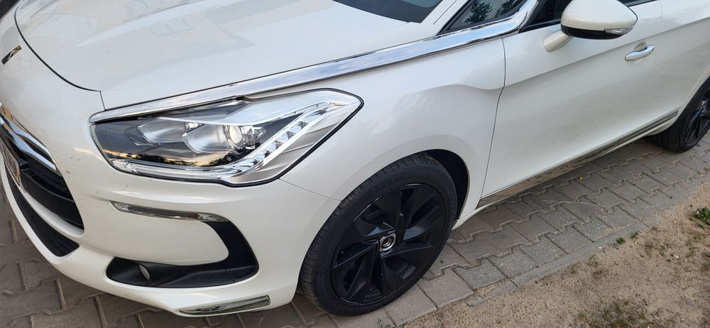 zderzak KWED biała perła Citroen DS5 2.0HDI 163KM