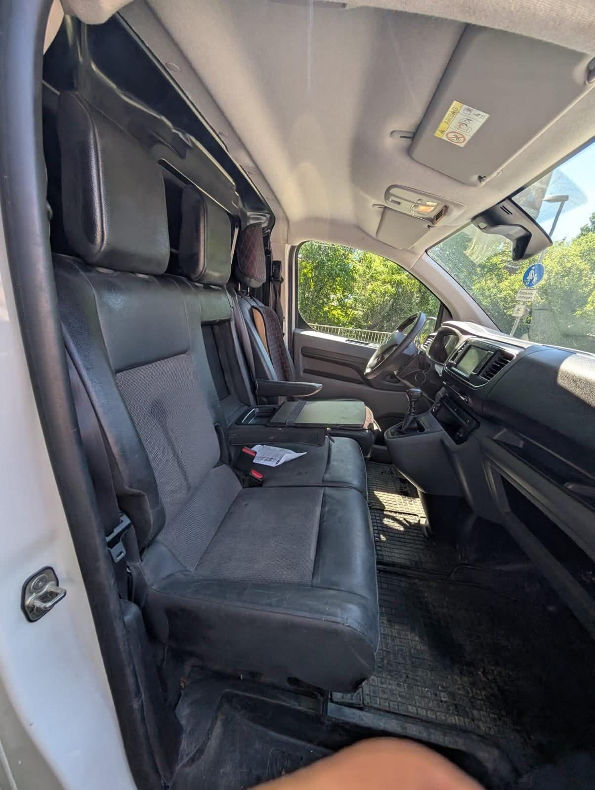 OPEL VIVARO 2022 rok