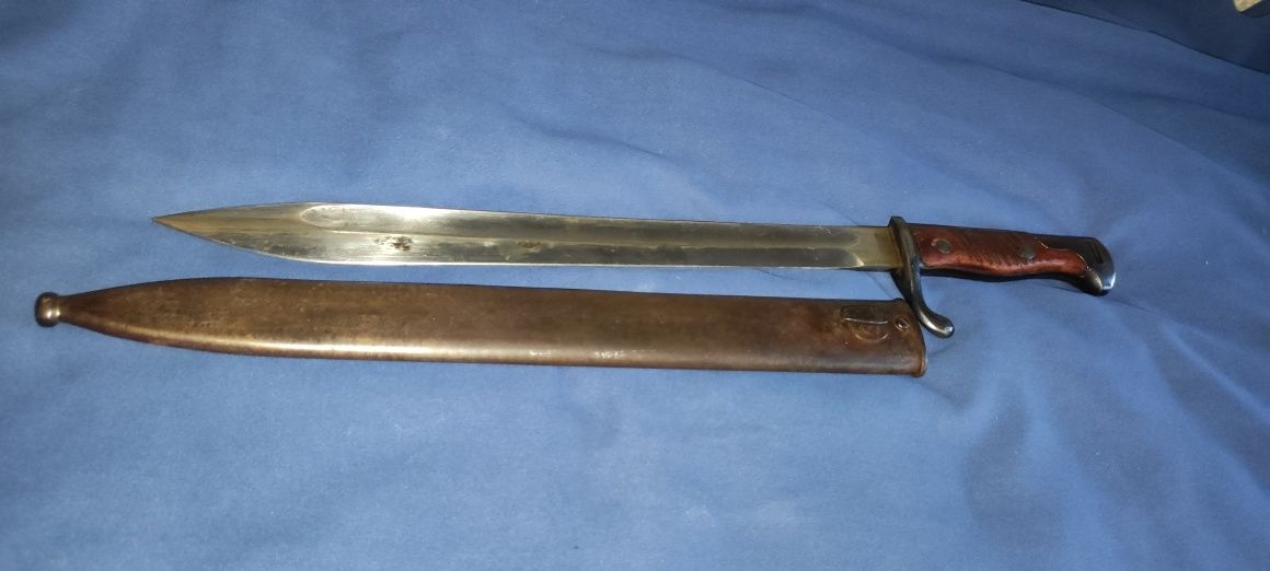 Bagnet Mauser liść