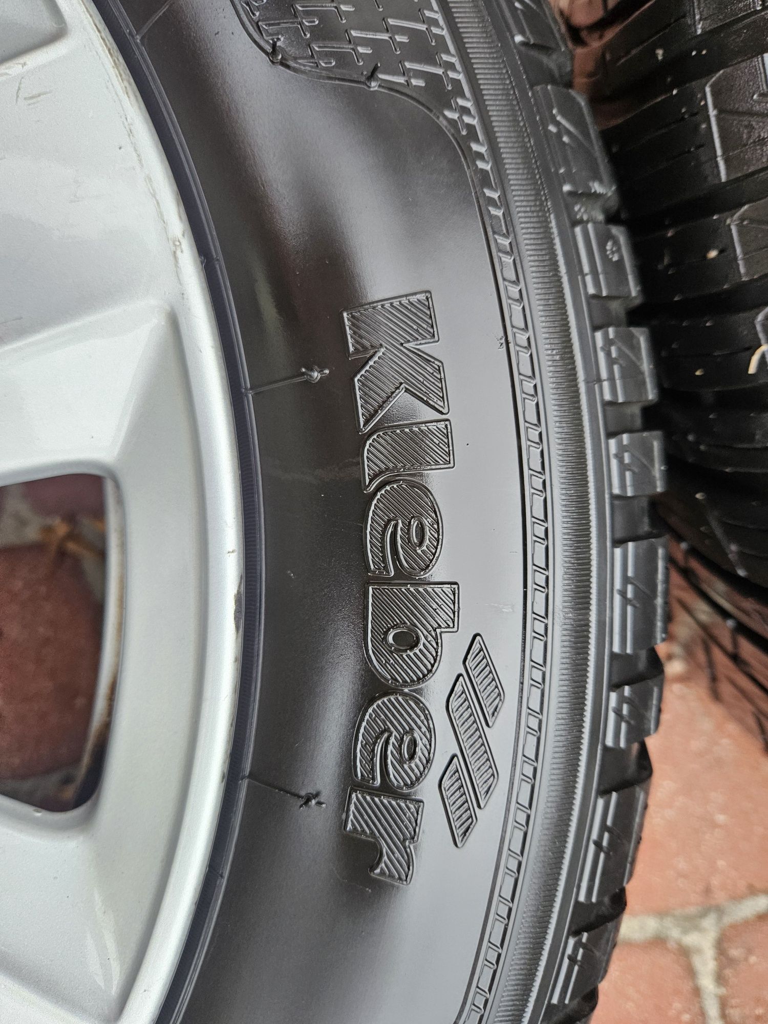 Opony Kleber Quadraxer2 205/55 R16, Felgi aluminiowe VOLKSWAGEN 16"