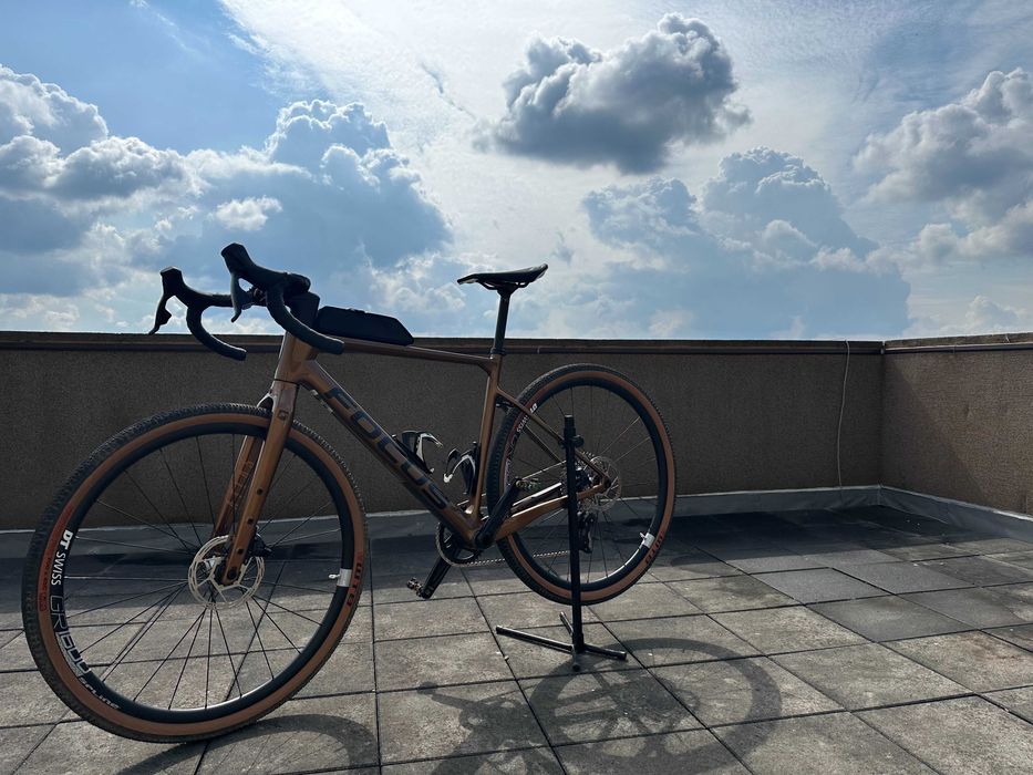 Rower Focus Atlas 8.9 Gravel Carbon Rival eTap AXS