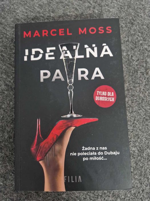 Idealna para M.Moss.
