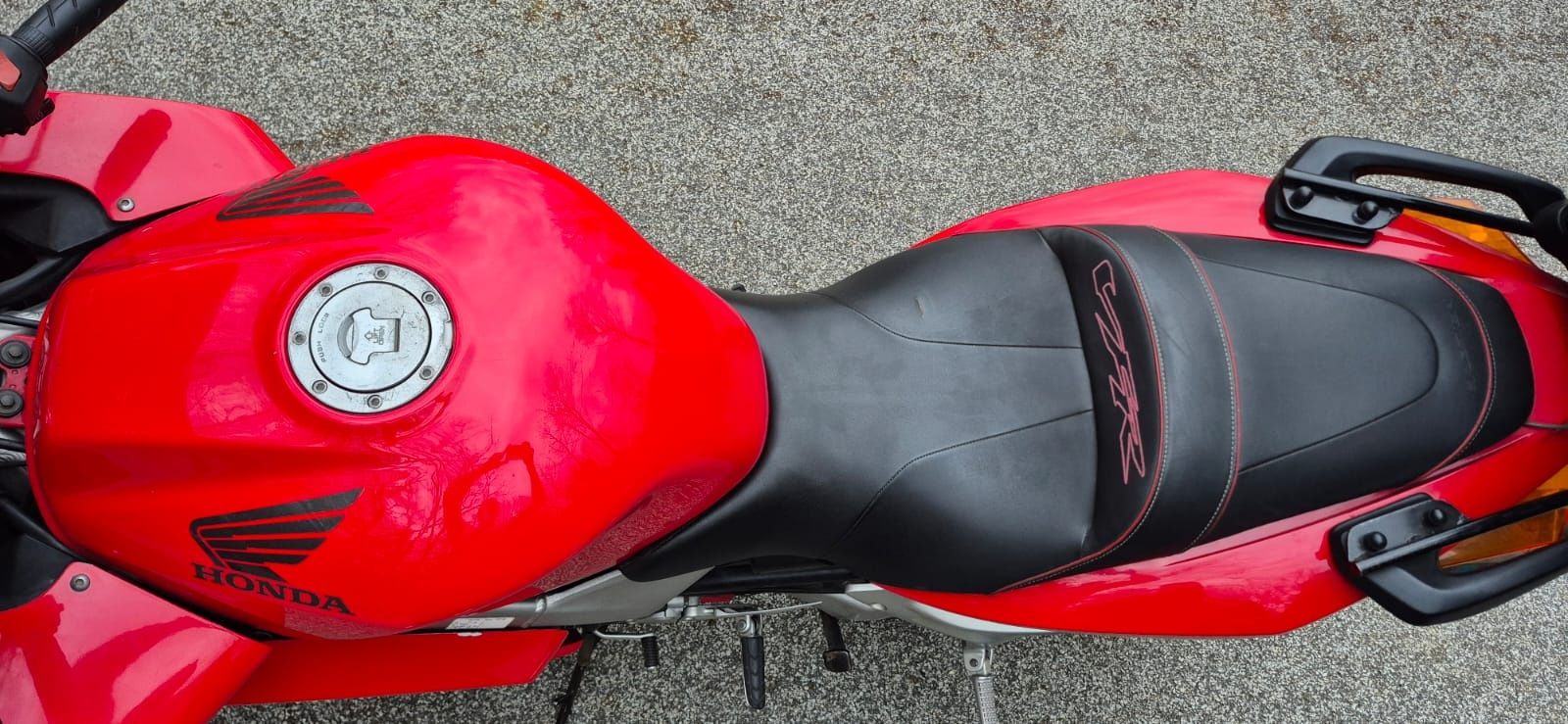 Honda VFR 800 vtec