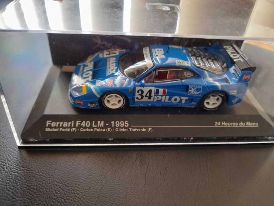Ferrari F40 LM 1995 e Toyota Corolla WRC