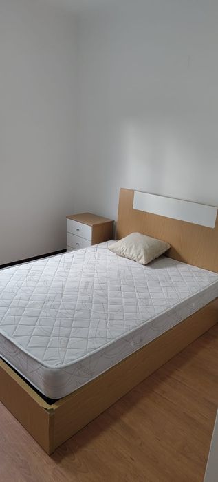 Arrenda-se apartamento T4 Mobilado no Centro Oliveira do Hospital