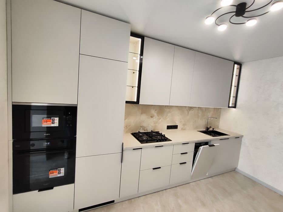 Продам квартиру в новобудові