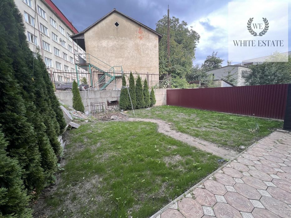 Продаж по вул. Татарській.