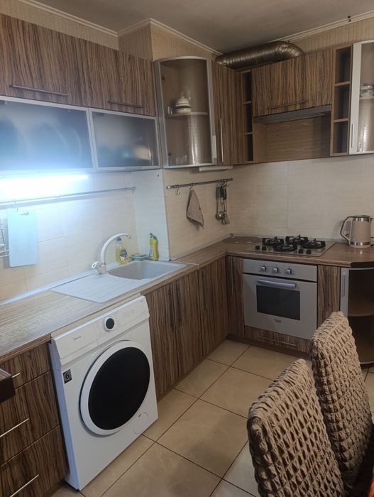 Сдам 3 комнатная квартира Таирова Королева Вильямса 4 этаж