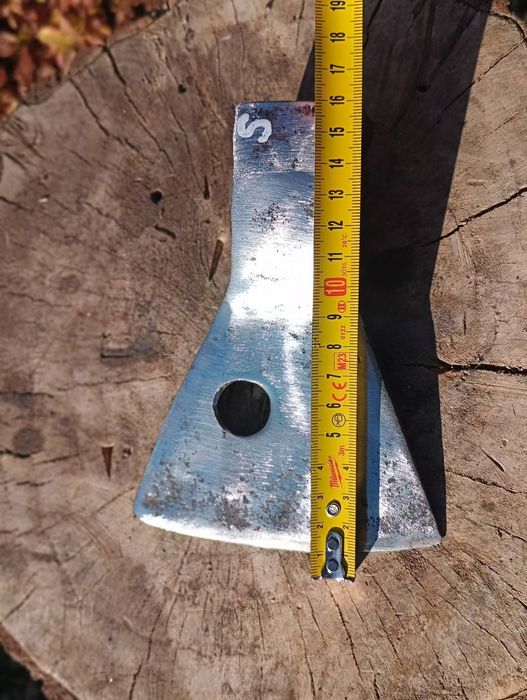 Siekiera S, kuta, stara, sztylisko hikora.