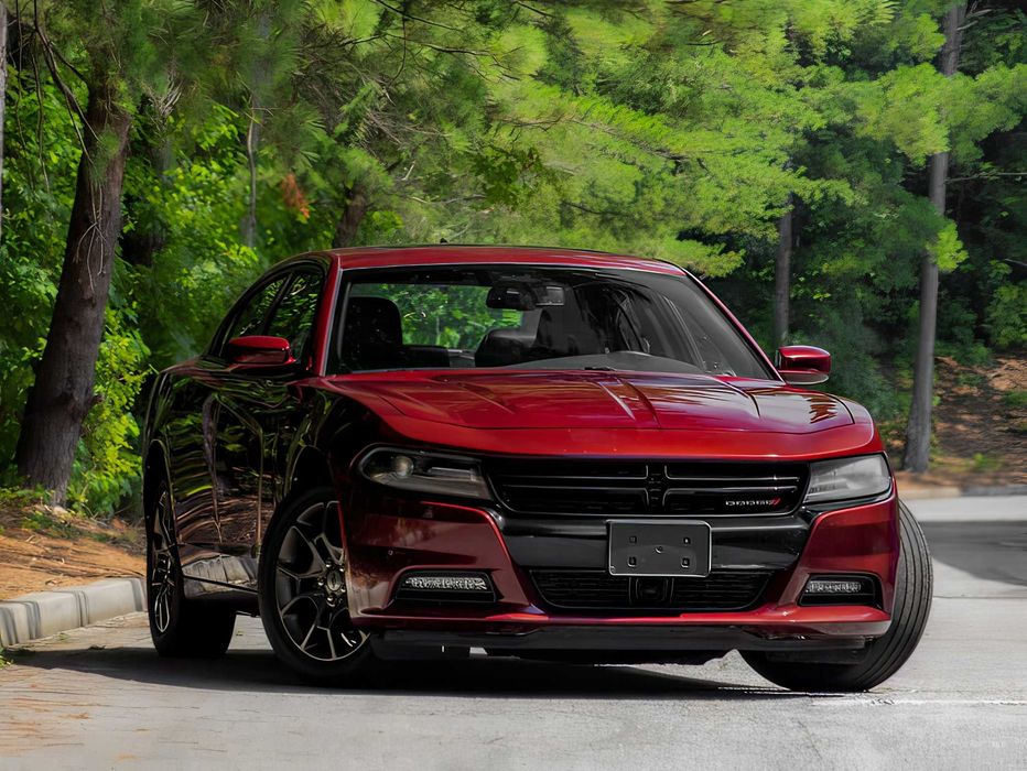 Dodge Charger      2018