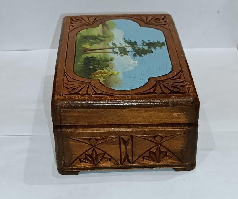 Шкатулка СССР-картина маслом 1950-е года. Дерево.